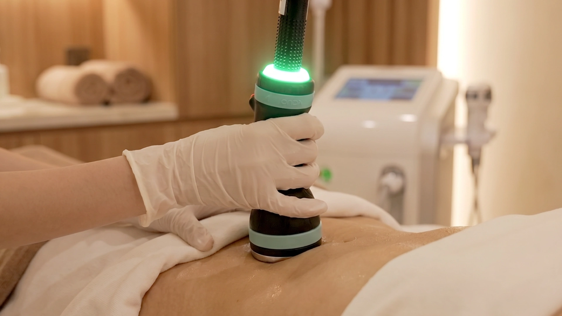 Onda Pro abdomen treatment areas including lower belly waistline and love handles